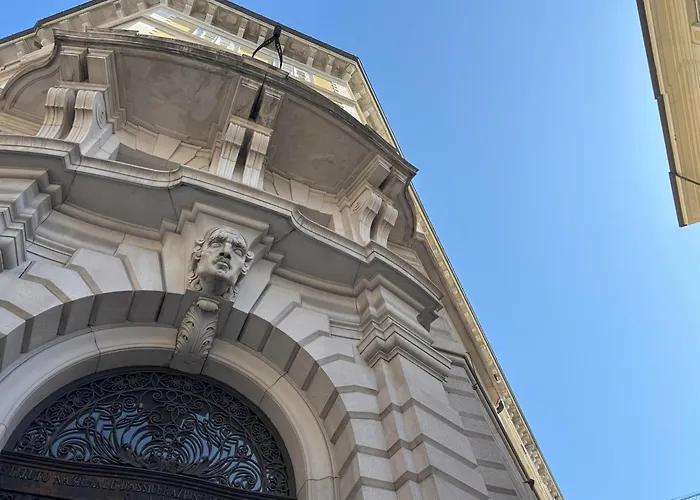 Coroneo 21 * טריאסטה