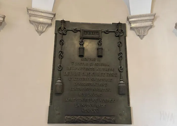 Coroneo 21 * Trieste